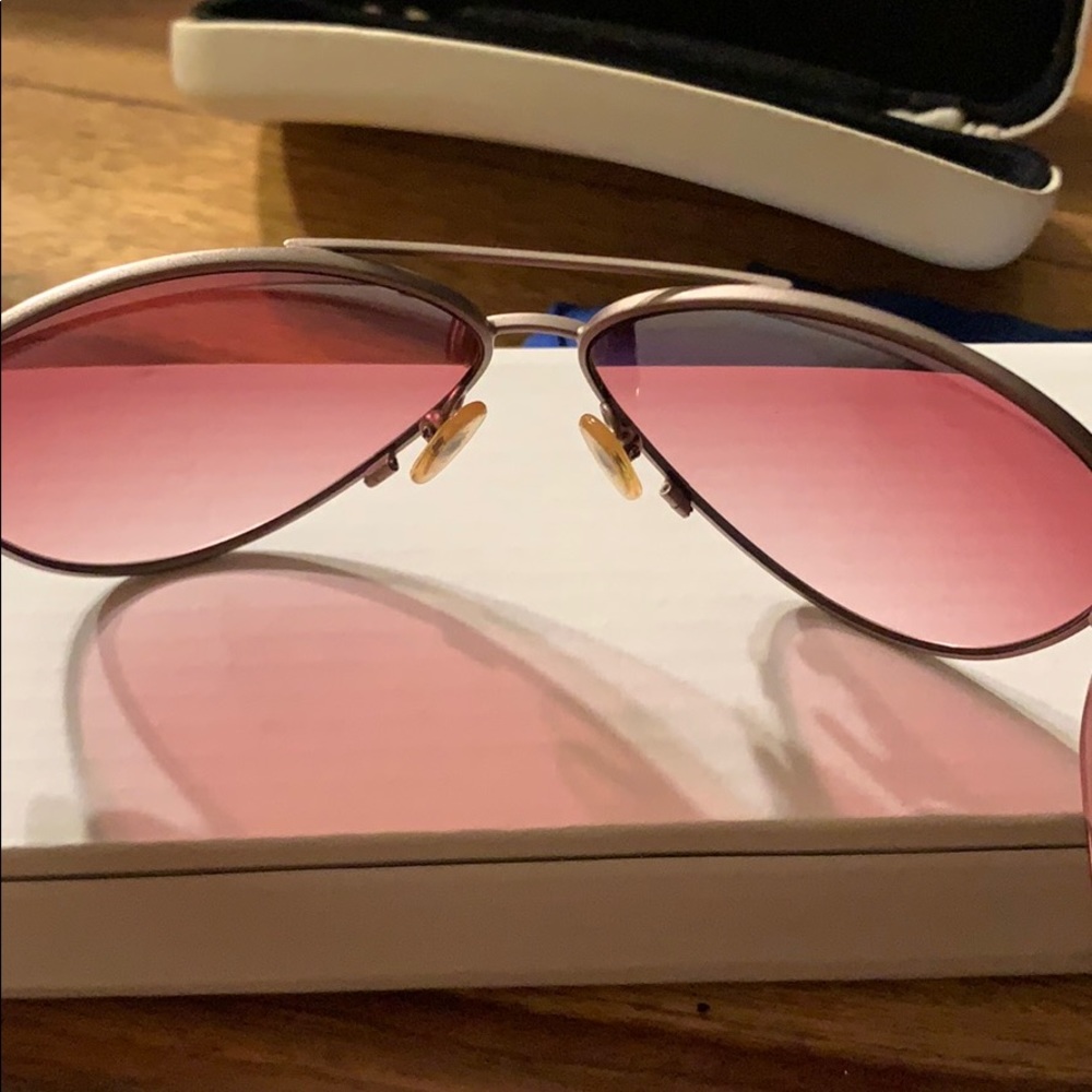 🌸🌸🌸🛍🕶 Vintage Pink Guess Aviator sunglasses - Picture 10 of 14